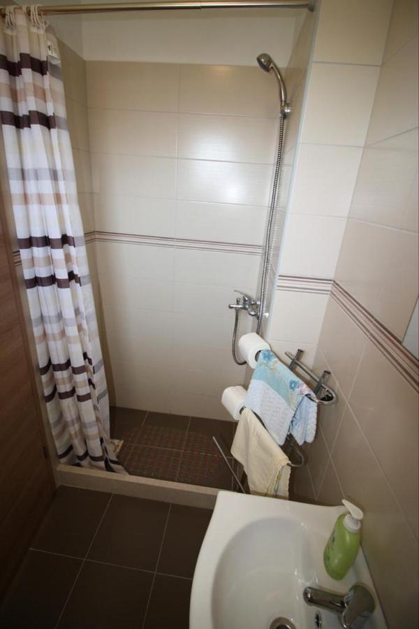 Apartamento Privatna Soba Gita Sumartin Exterior foto